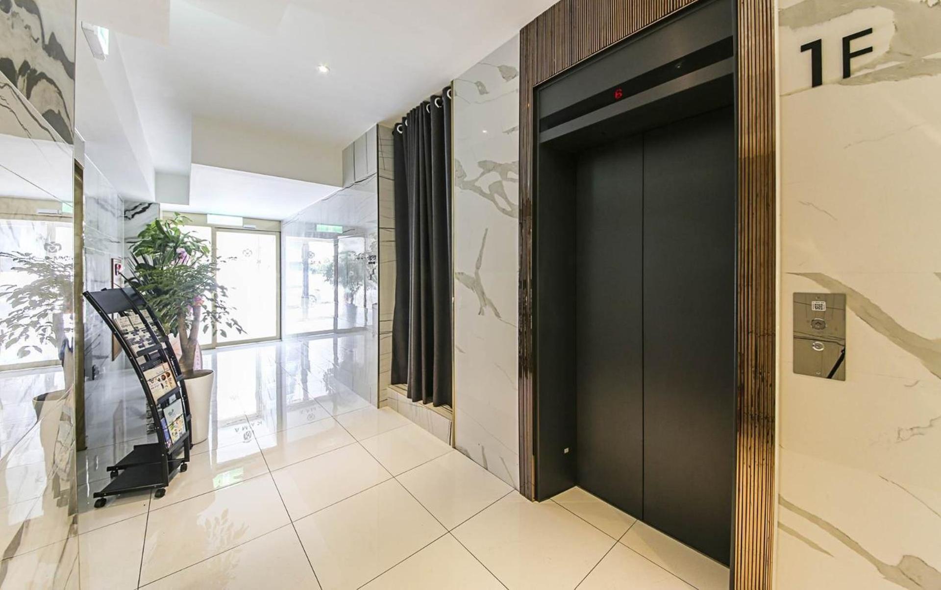Kama Hotel Jeonju Εξωτερικό φωτογραφία